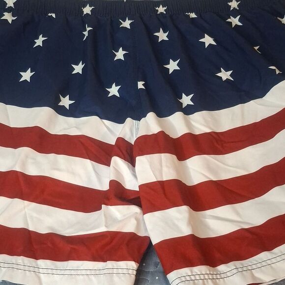 Bioworld Stars and Stripes Swim Shorts size 3XB - Picture 4 of 5